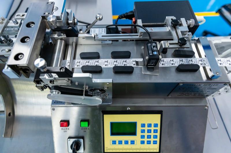 High-speed label printing press