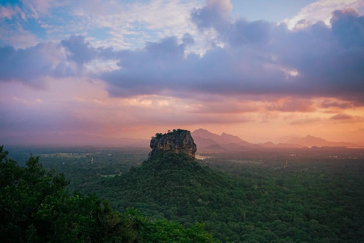 Sigiriya Lion Rock fortress - Baba Nation Lanka travel and tours in Sri Lanka